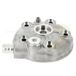 Bild 01A cylinder head IAME X30 SUPER SHIFTER